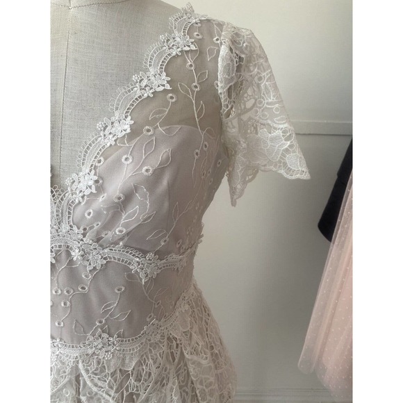 New Marchesa Notte Ivory Flared Lace Dress Size 2 - Picture 2 of 4